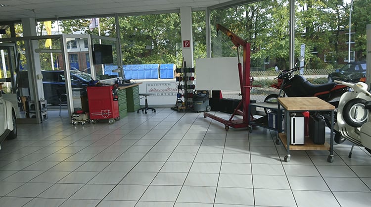 Neuer Car Hifi Werkstatt Bereiches Finsterwalder Elektronik